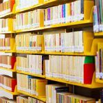 Fotografía de la biblioteca del centro lombardo
